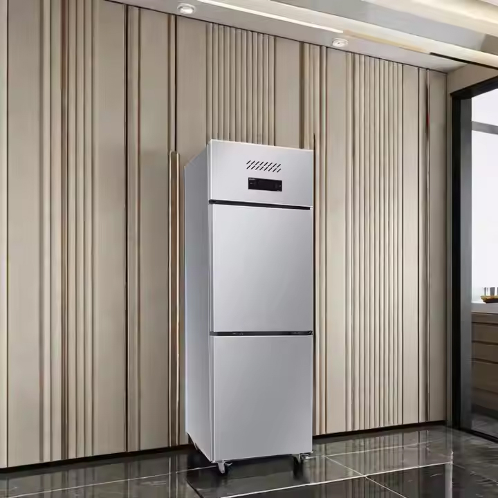 Zweitüriger Küchenkühlschrank aus Edelstahl Zweitüriger Küchenkühlschrank aus Edelstahl